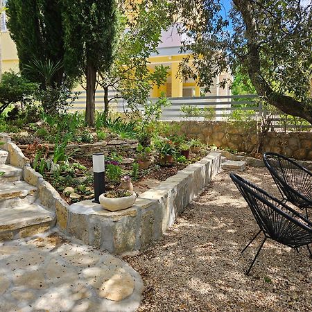 Holiday Home Baricevic Posedarje Bagian luar foto