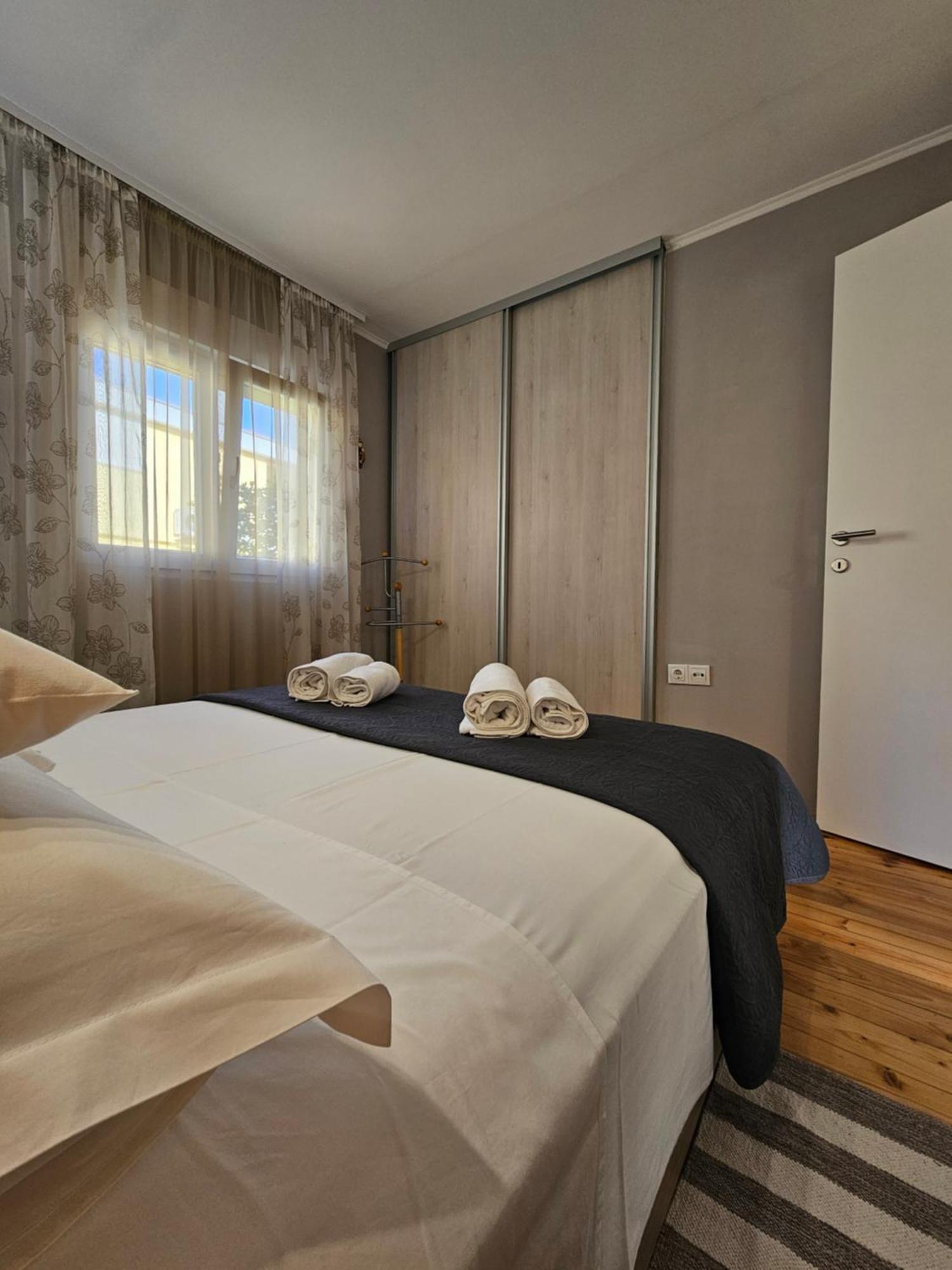 Holiday Home Baricevic Posedarje Bagian luar foto
