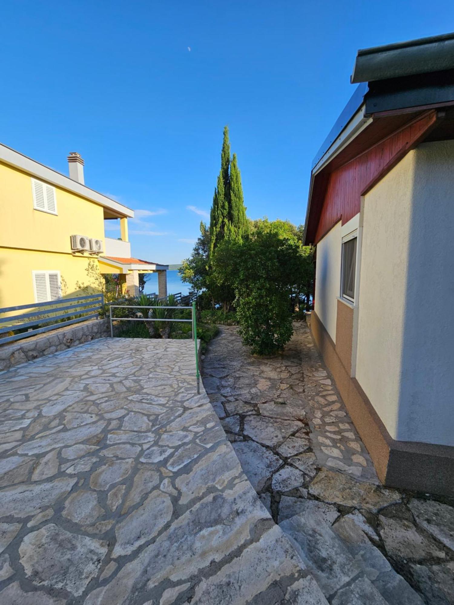 Holiday Home Baricevic Posedarje Bagian luar foto